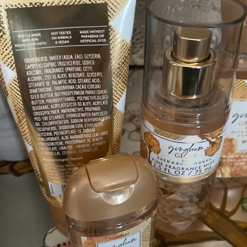Bath and body Works Travel Size Gift Set Combo Gingham Glow - Picture 3 of 4
